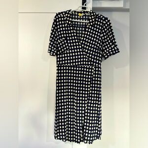 Wrap dress with pockets